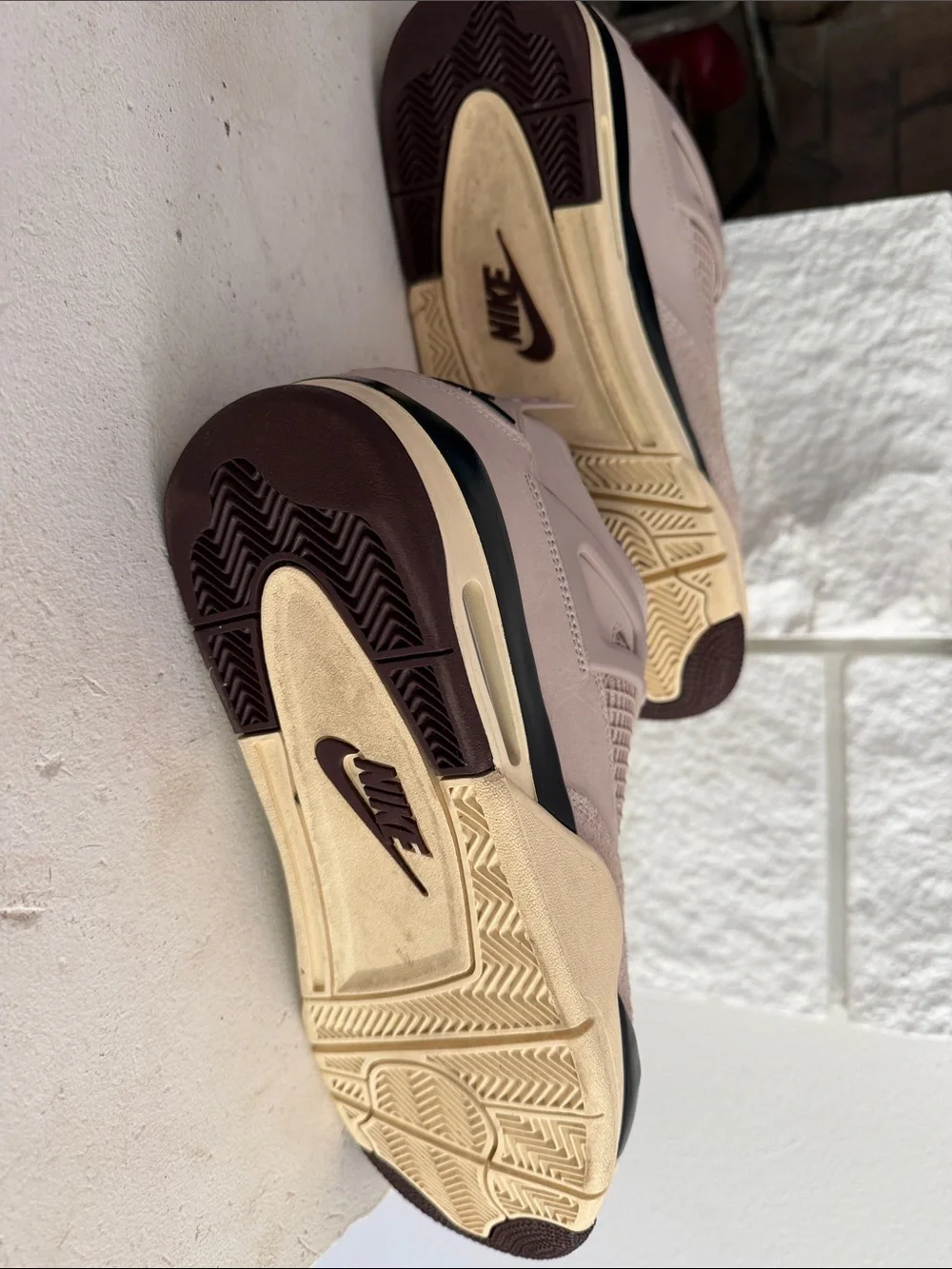 Jordan Men's Taupe/Beige Retro Sneakers [air Jordan 4]
